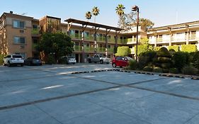 Glenrock Inn And Suites